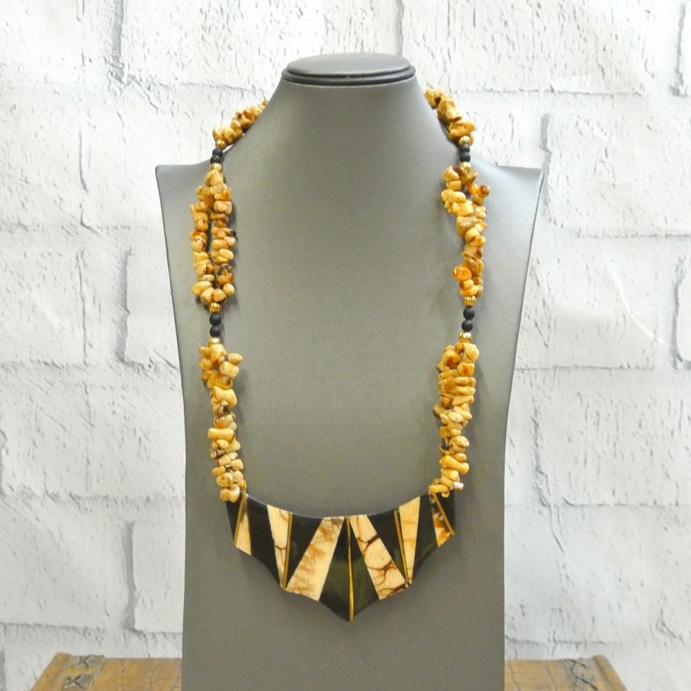Vintage NWT Karla Jordan Tiger Coral Necklace